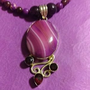 Nwt-FUCHSITE RUBY NECKLACE,  PURPLE LACE AGATE .